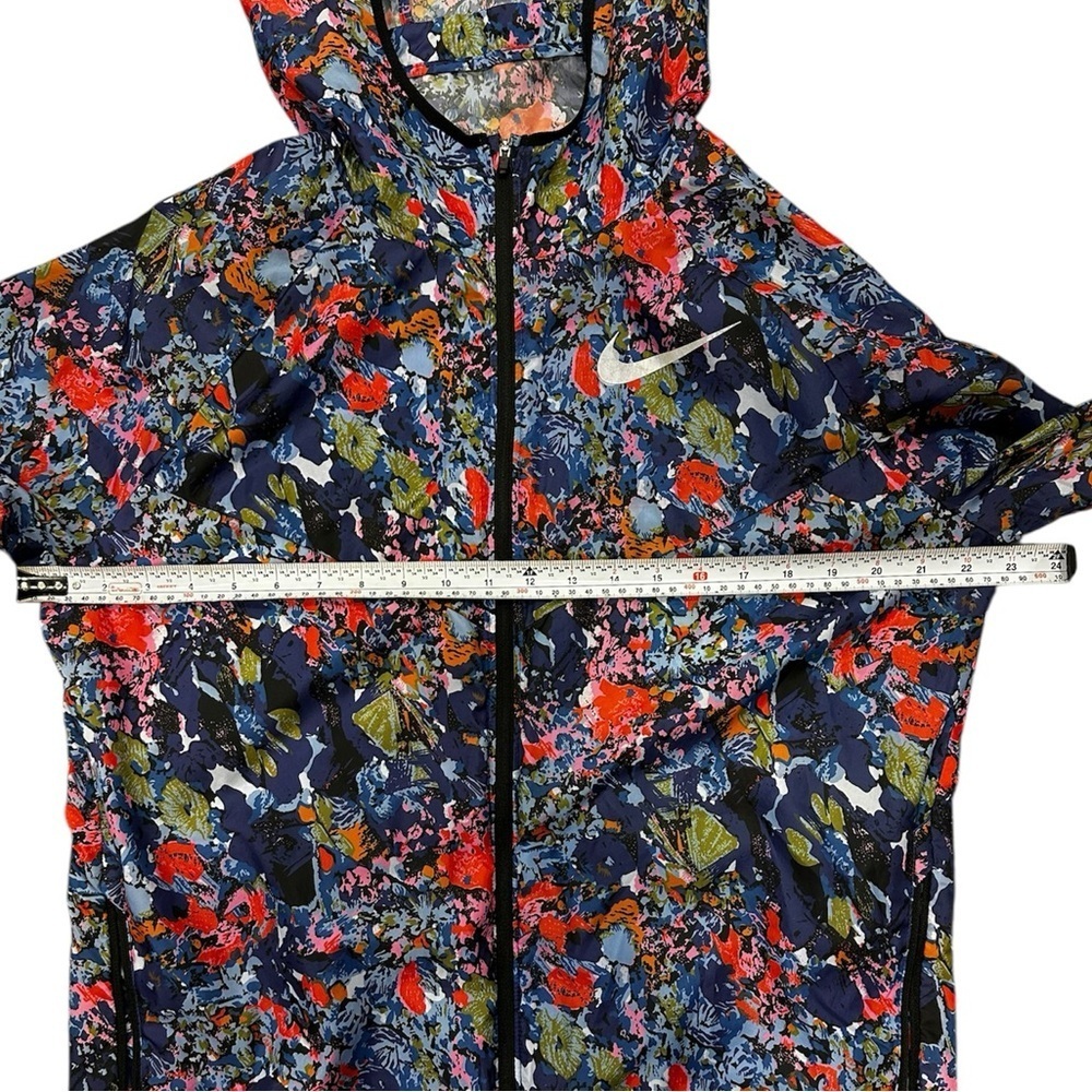 Like New Rare Find Nike Floral Print Windbreaker Jacket - Picture 5 of 8